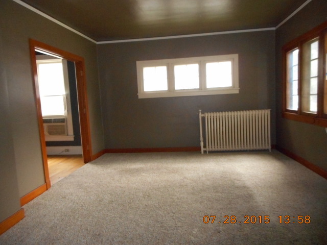 621 E Main St, Ottawa, IL 61350 photo 6