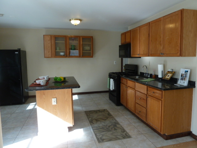 358 Mark Ave, Glendale Heights, IL 60139 photo 4