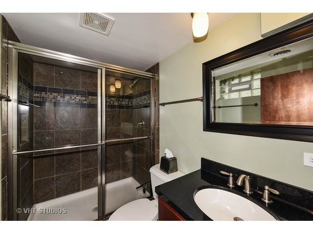 1305 N Irving Ave, Berkeley, IL 60163 photo 7