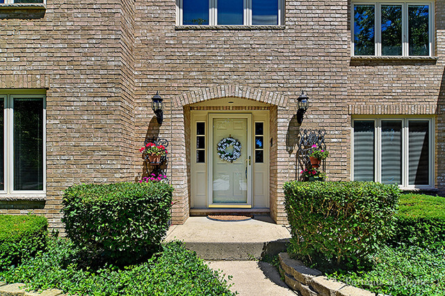 1567 Culpepper Dr, Naperville, IL 60540 photo 1