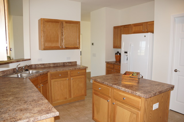 806 Hanson Ave, Mchenry, IL 60050 photo 3