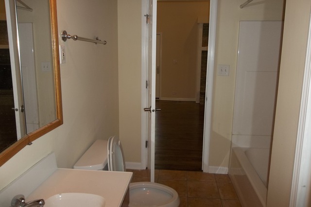 1409 Glen Dr, Mchenry, IL 60050 photo 16