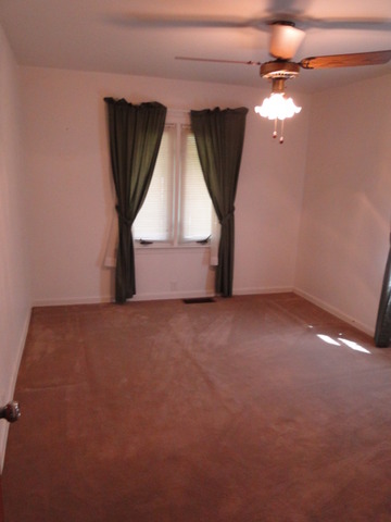 469 S Winfield Ave, Kankakee, IL 60901 photo 4