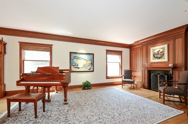 830 Sheridan Rd, Evanston, IL 60202 photo 3