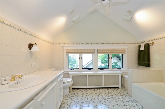 830 Sheridan Rd, Evanston, IL 60202 photo 20