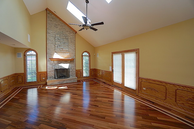 3928 White Eagle Dr, Naperville, IL 60564 photo 5