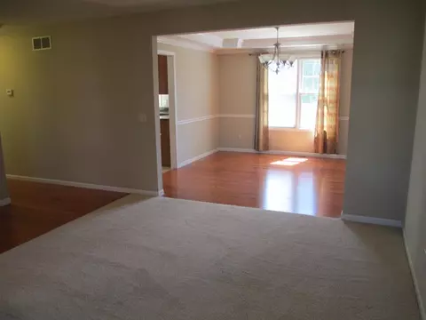 906 32nd St, Peru, IL 61354 photo 9