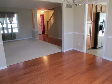 906 32nd St, Peru, IL 61354 photo 8