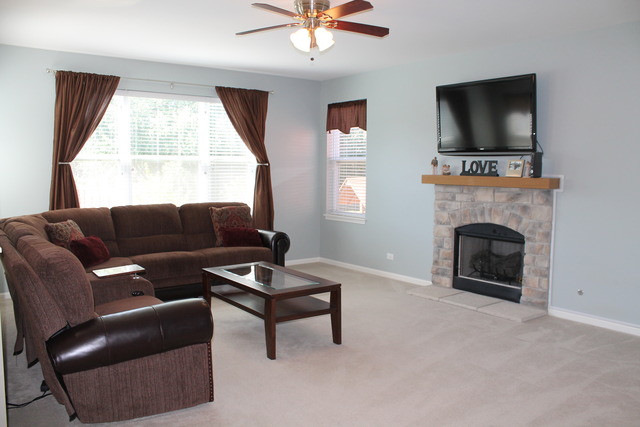 604 Aborn Ave, Elgin, IL 60124 photo 5