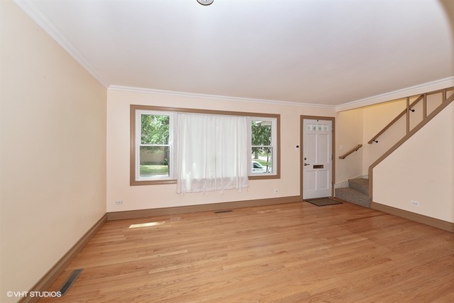 1551 N Rohde Ave, Berkeley, IL 60163 photo 3