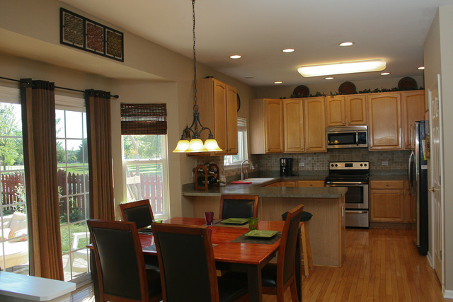 4813 Joyce Ln, Mchenry, IL 60050 photo 7