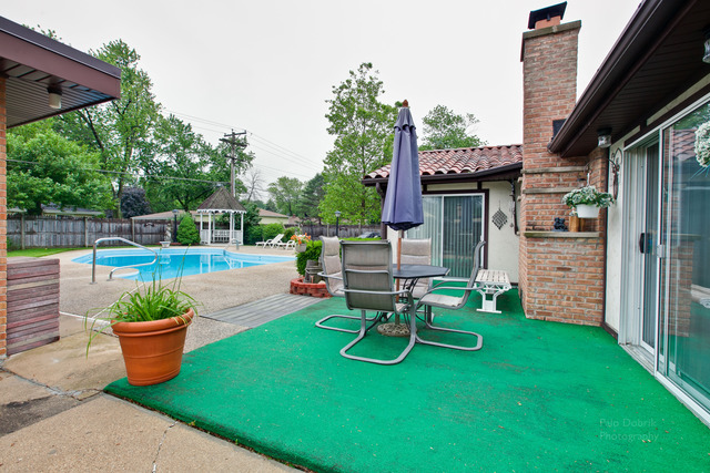 475 Bode Rd, Hoffman Estates, IL 60169 photo 20