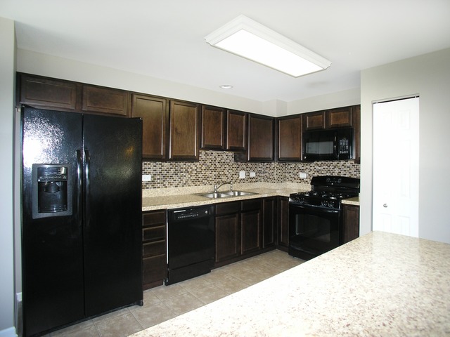 24615 John Adams Dr, Plainfield, IL 60544 photo 9