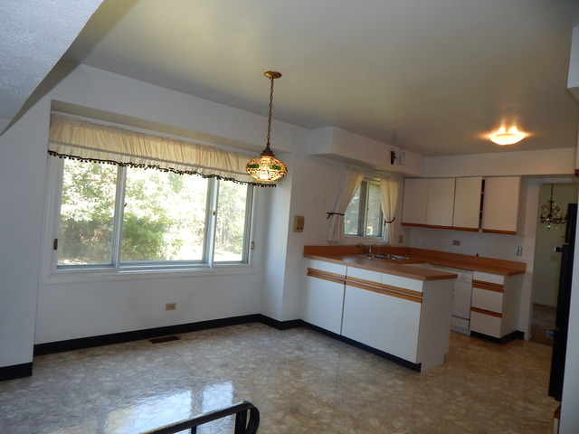 1120 W Compton, Addison, IL 60101 photo 5