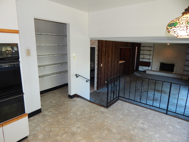 1120 W Compton, Addison, IL 60101 photo 6