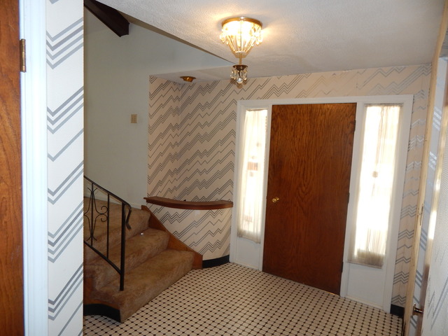 1120 W Compton, Addison, IL 60101 photo 1