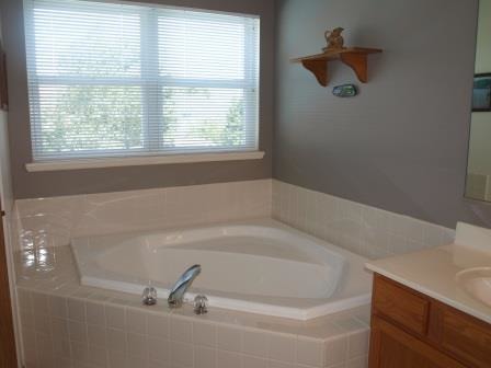 4720 Crystal Trl, Mchenry, IL 60050 photo 9