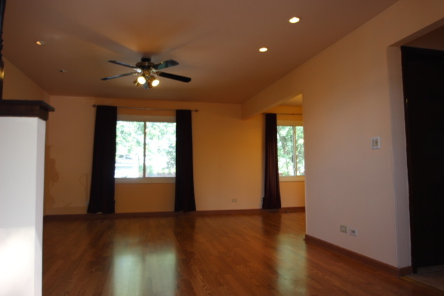 751 Cimarron Dr, Carol Stream, IL 60188 photo 5
