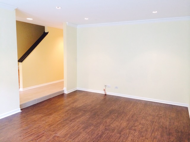 2375 N Wayne Ave, Chicago, IL 60614 photo 11