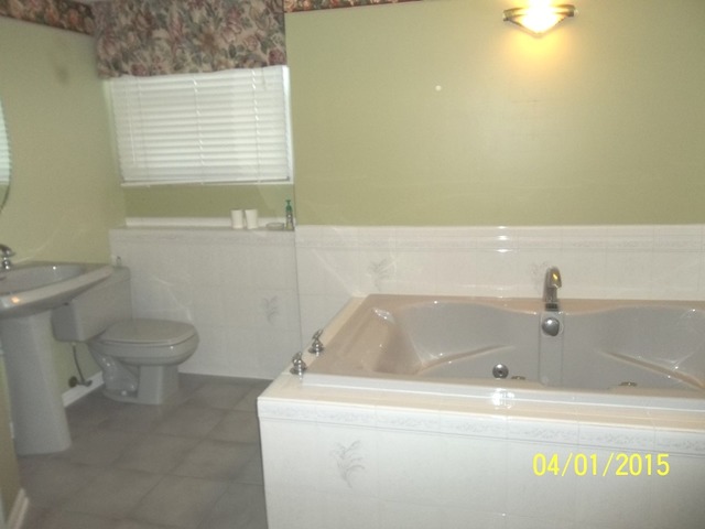 526 Kingston Blvd, Mchenry, IL 60050 photo 22