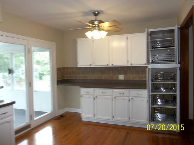 526 Kingston Blvd, Mchenry, IL 60050 photo 11