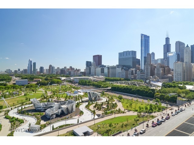 340 E Randolph St #1201, Chicago, IL 60601 photo 14