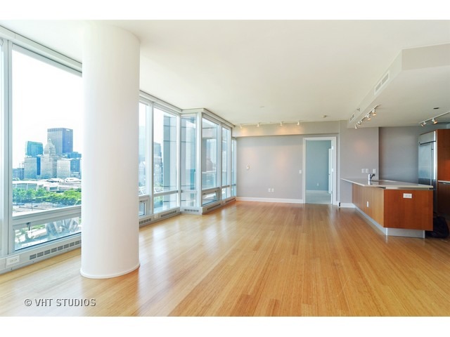 340 E Randolph St #1201, Chicago, IL 60601 photo 4