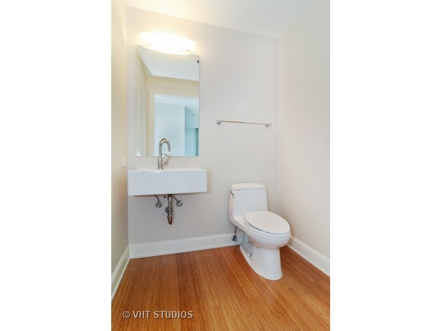 340 E Randolph St #1201, Chicago, IL 60601 photo 12