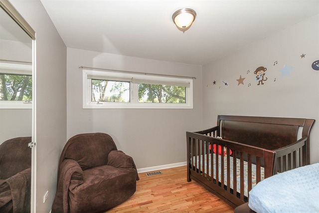 565 Morgan Ln, Hoffman Estates, IL 60169 photo 21