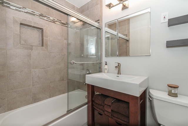 565 Morgan Ln, Hoffman Estates, IL 60169 photo 20
