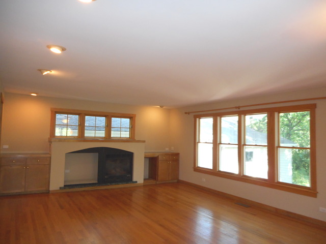 2415 Techny Rd, Northbrook, IL 60062 photo 4