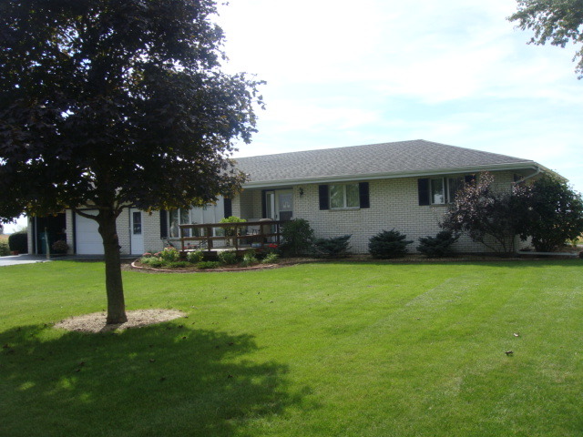 4250 Bell Rd, Minooka, IL 60447 photo 3