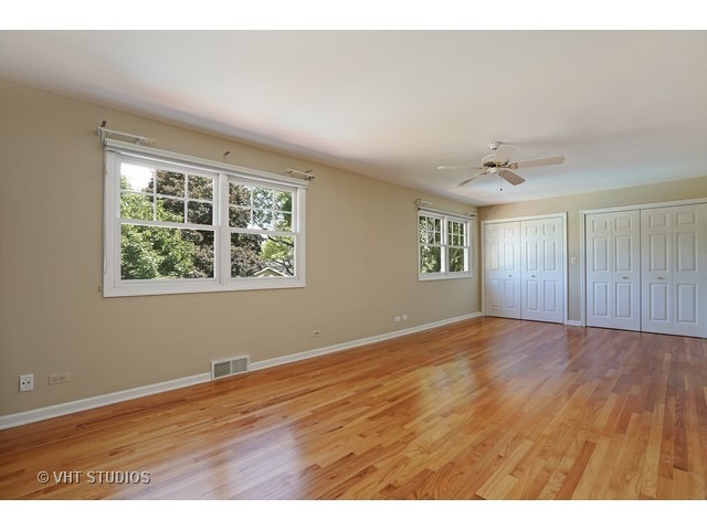 1609 Whitman Ln, Wheaton, IL 60189 photo 12