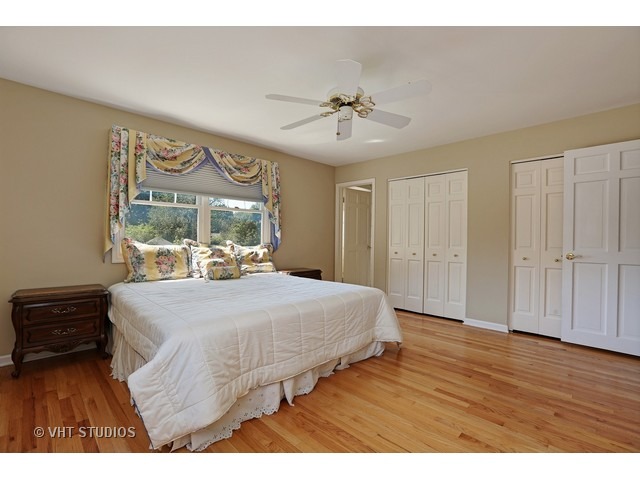 1609 Whitman Ln, Wheaton, IL 60189 photo 14