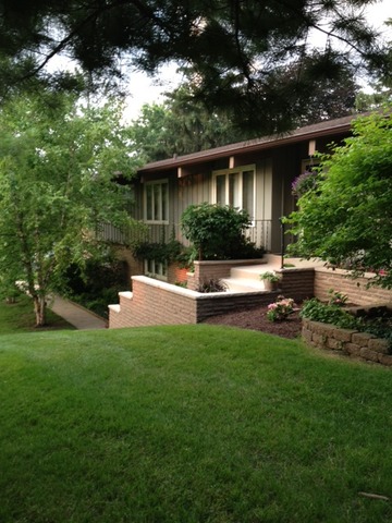 351 S Circle Dr, Palatine, IL 60067 photo 1