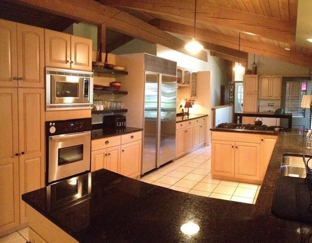 351 S Circle Dr, Palatine, IL 60067 photo 2