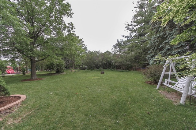 1744 Madera Dr, Wheaton, IL 60189 photo 22