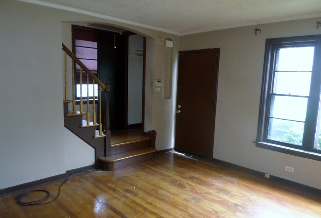 2515 E 95th Pl, Chicago, IL 60617 photo 2