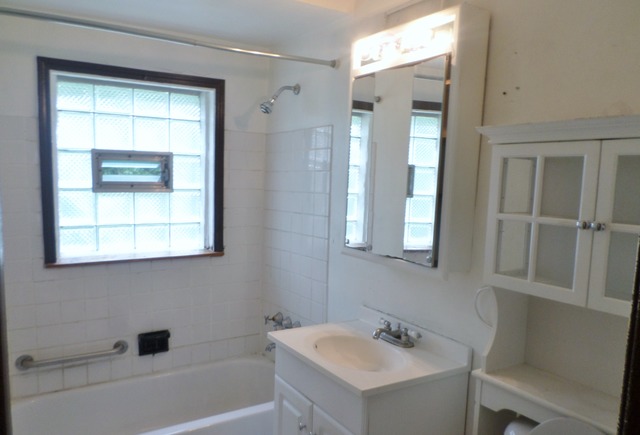 2515 E 95th Pl, Chicago, IL 60617 photo 8
