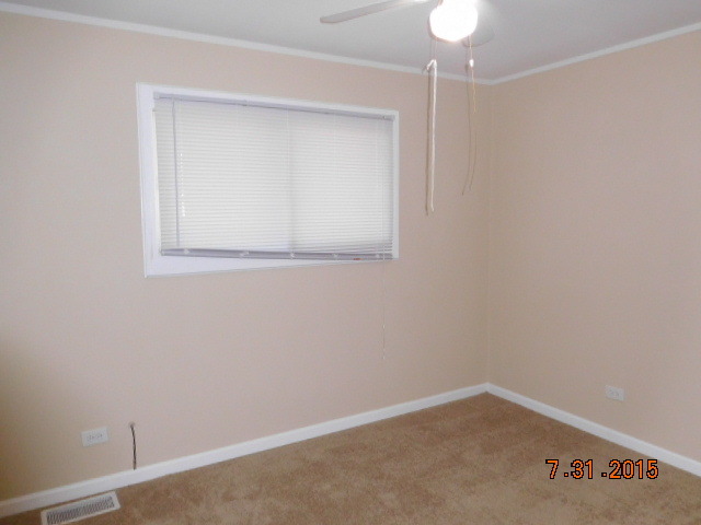 202 E Norman Ln, Wheeling, IL 60090 photo 11