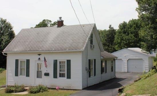 411 Oakland Ave, Morrison, IL 61270 photo 1