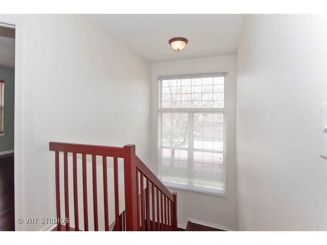 4602 Twain Ct, Plainfield, IL 60586 photo 2