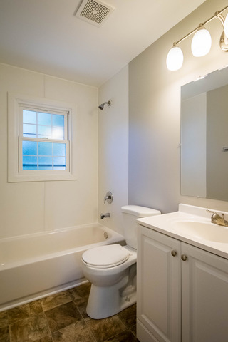 814 George Ave, Aurora, IL 60505 photo 14