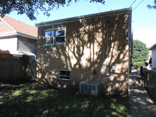 4246 Amelia Ave, Lyons, IL 60534 photo 11