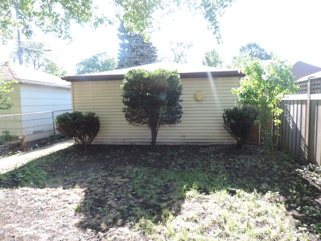 4246 Amelia Ave, Lyons, IL 60534 photo 12