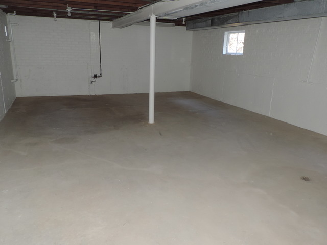 4246 Amelia Ave, Lyons, IL 60534 photo 9