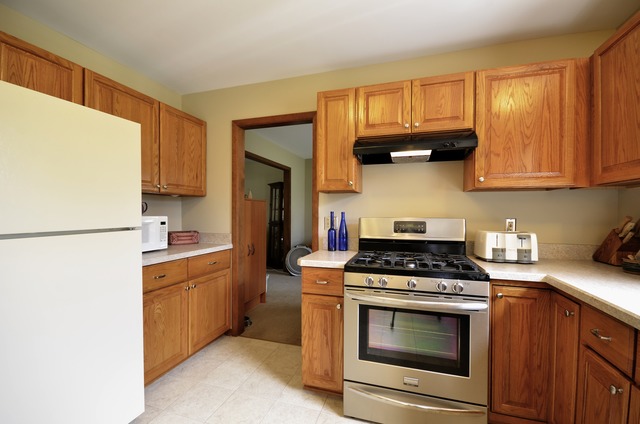 3105 W Lorient Dr, Mchenry, IL 60050 photo 12