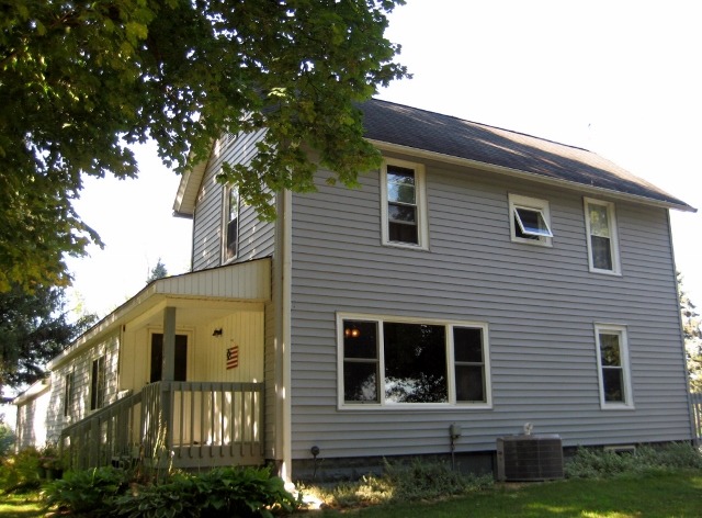 15980 County Line Rd, Capron, IL 61012 photo 1