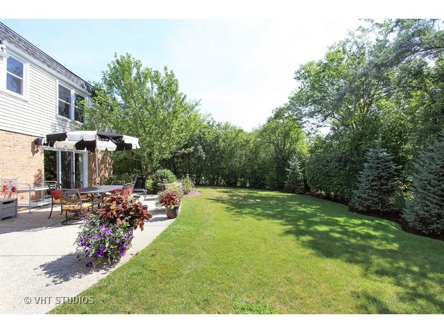 4013 Carousel Dr, Northbrook, IL 60062 photo 16