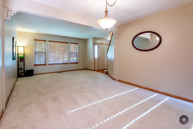 3258 Whitney Rd, Aurora, IL 60502 photo 12